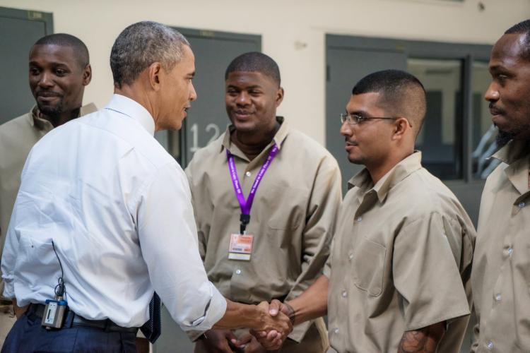 Pres. Obama can free way more people
